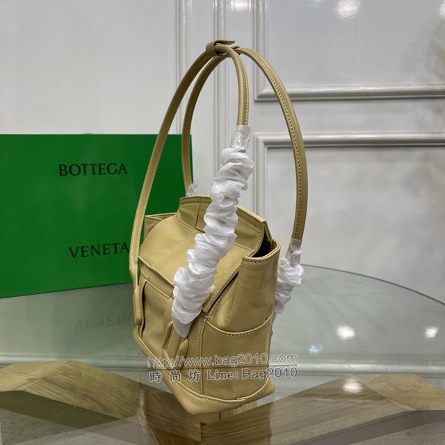 Bottega veneta高端女包 96009s小號 寶緹嘉新款Arco33油蠟皮手提包 BV經典款小牛皮arco女包  gxz1323
